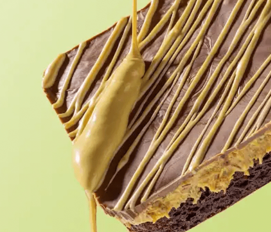 Crumbl's Dubai style chocolate brownie